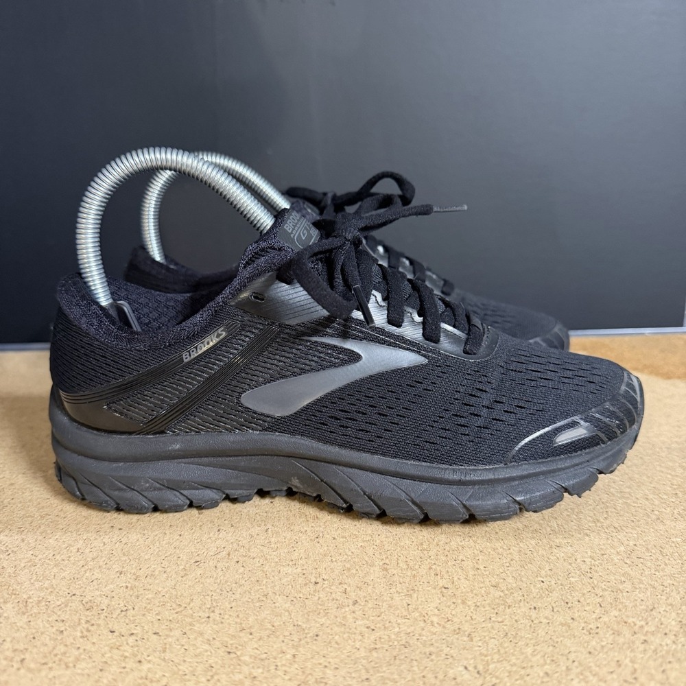 Brooks Adrenaline GTS 18 Running Sneakers Shoes Black Women's Size 6.5B (Medium)